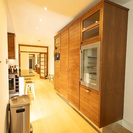 2Bedroom Gem In The Heart Of Kensington Londres Exterior foto